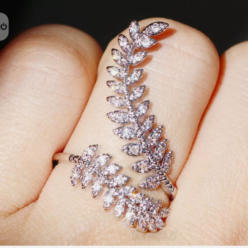 New cz silver ring
